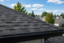 买房看屋顶年限:shingle 25 年、换 1 次 1 万 5-加拿大大
