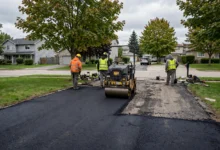 车道 driveway 重铺全解:asphalt vs concrete 多少钱、4 个报价坑-加拿大大