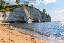多伦多斯卡伯勒悬崖全解：Bluffer's Park+湖畔步道-加拿大大