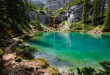 Grassi Lakes徒步：坎莫尔蓝绿双湖，2小时轻松线全攻略-加拿大大