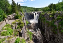 Grand Falls:同名大瀑布小镇,峡谷徒步全攻略-加拿大大