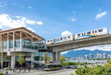 温哥华机场到市区:天车大巴打车,费用对比全解-加拿大大